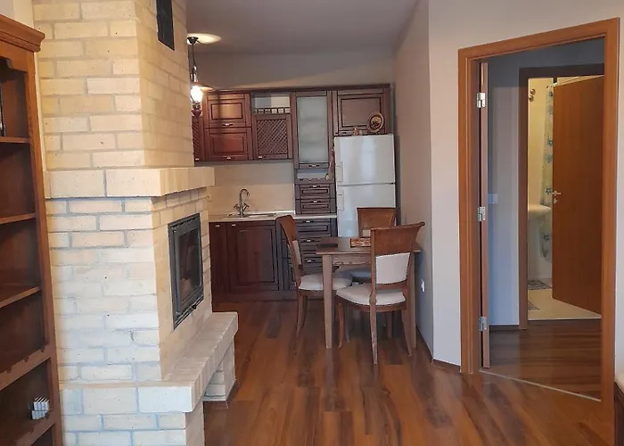 アパート D406 In Saint George And